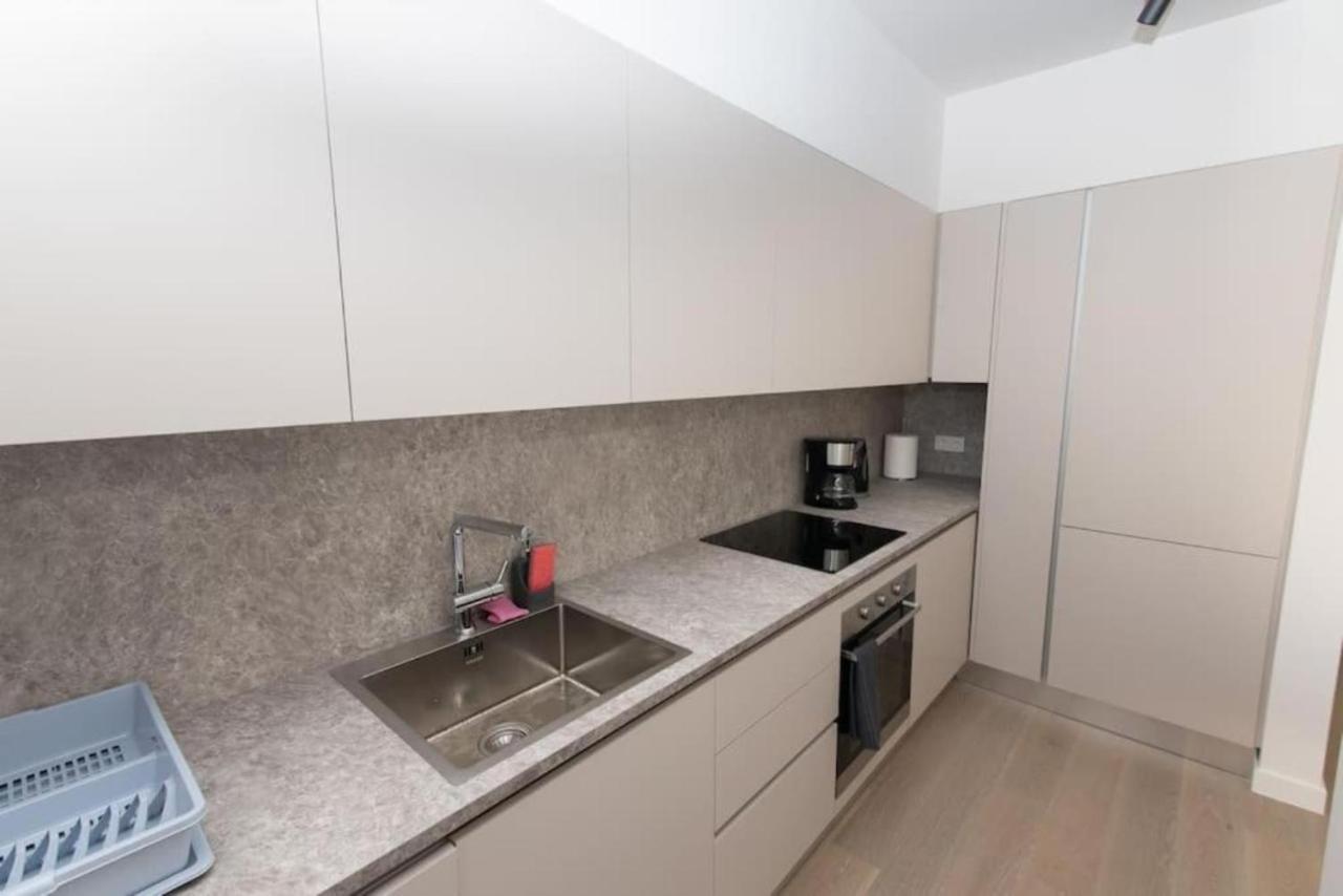 Modern Apartment Close To Athens City Center Экстерьер фото