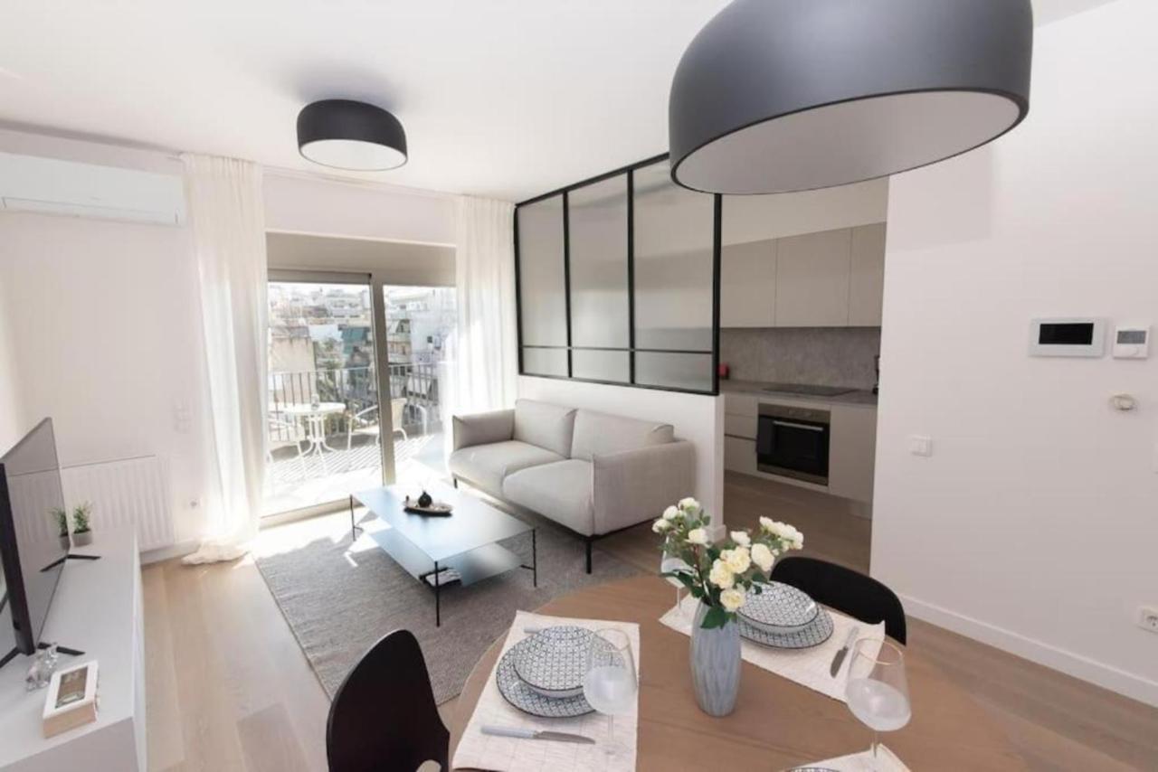 Modern Apartment Close To Athens City Center Экстерьер фото